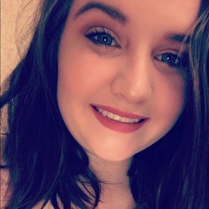 Meet your Posher, Kaitlyn